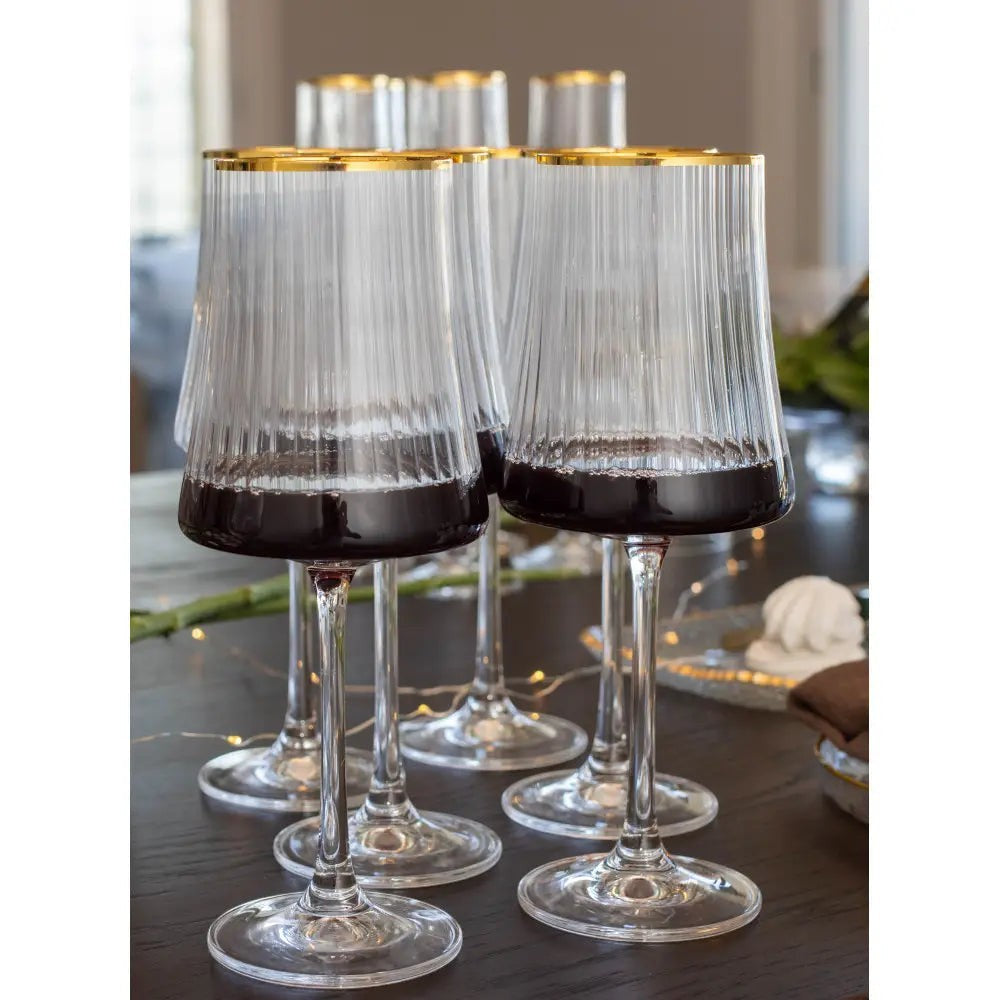 Ma Vaisselle Kasher - Lot de 6 verres à vin transparents avec bordure dorée et design côtelé.